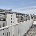 Appartement Lumineux Avec Terrasse